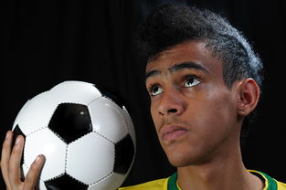 九游游戏中心-校园足球缺乏横向联赛结构支撑，我国校园足球训练存在的问题